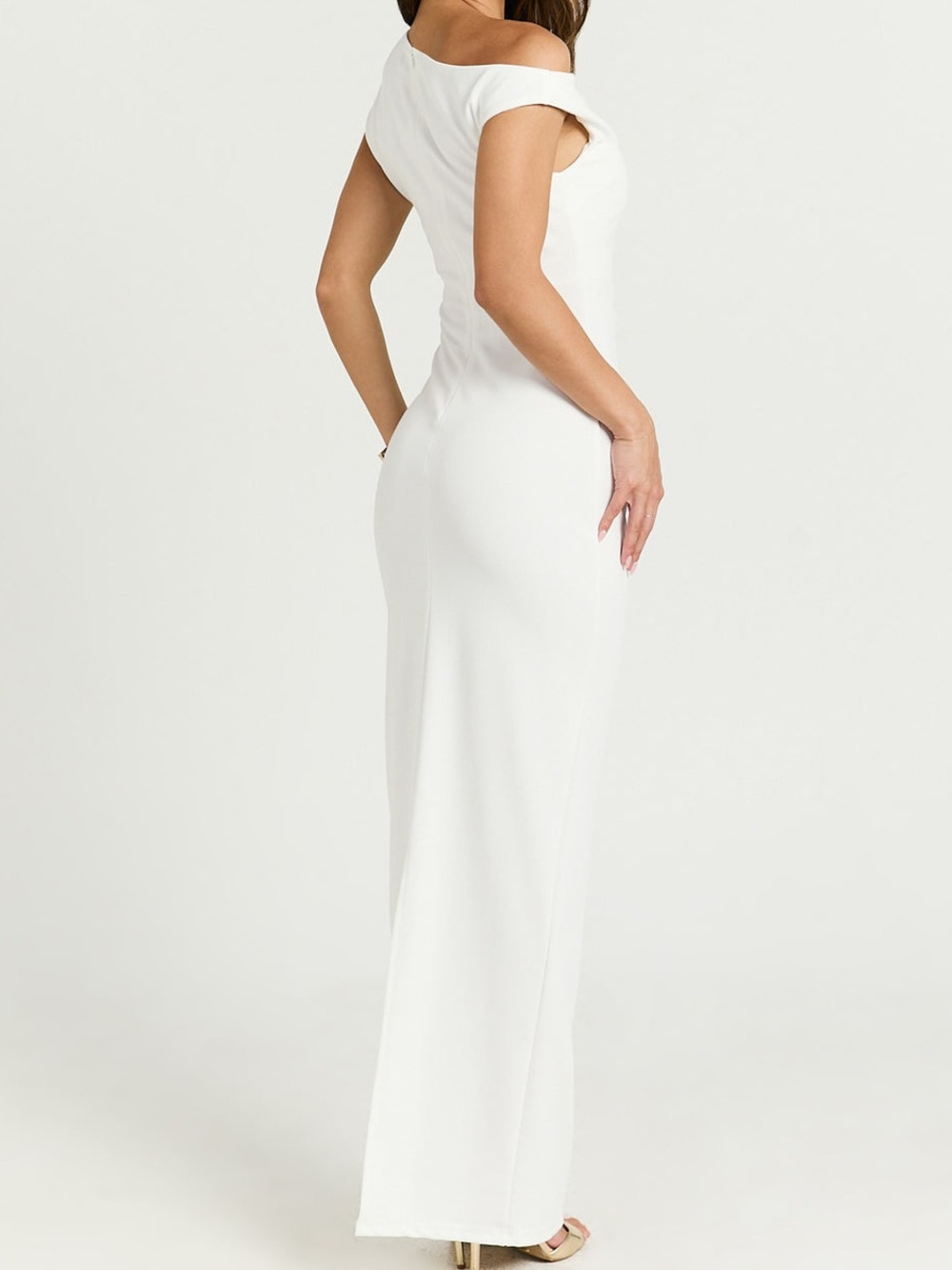 NWT REVOLVE Australia SHOWPO YH & CO Genie maxi dress WHITE US XL - Picture 3 of 10